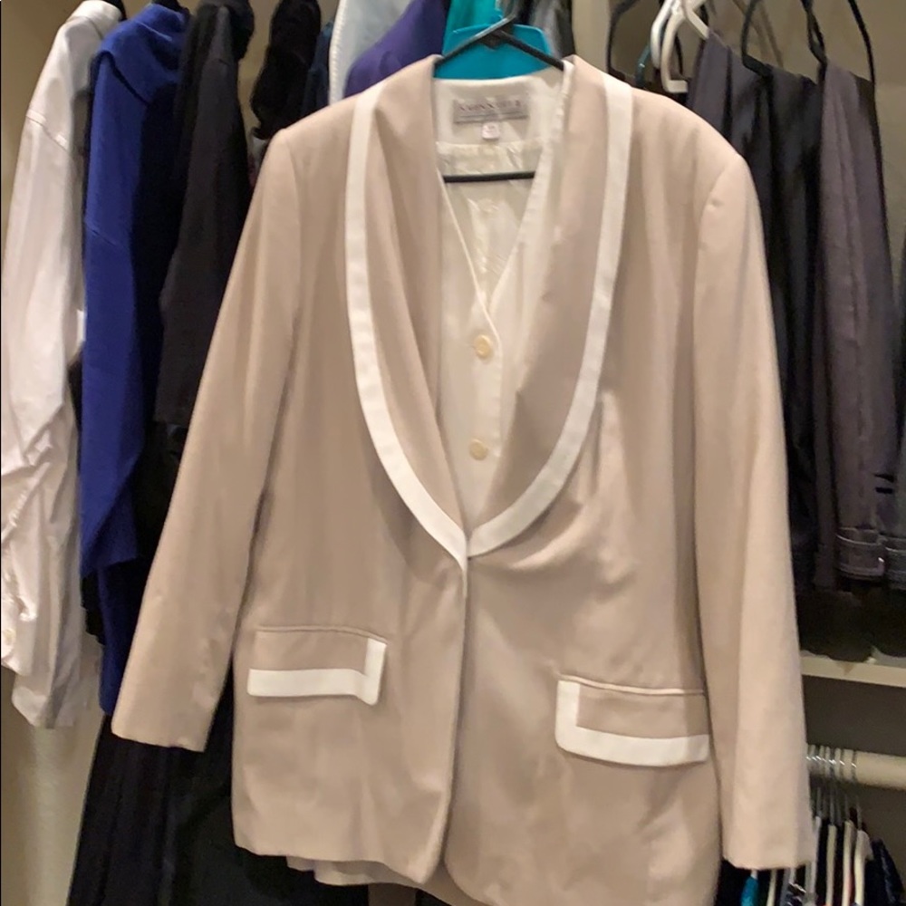 Karen Scott 3 pc women’s business suit